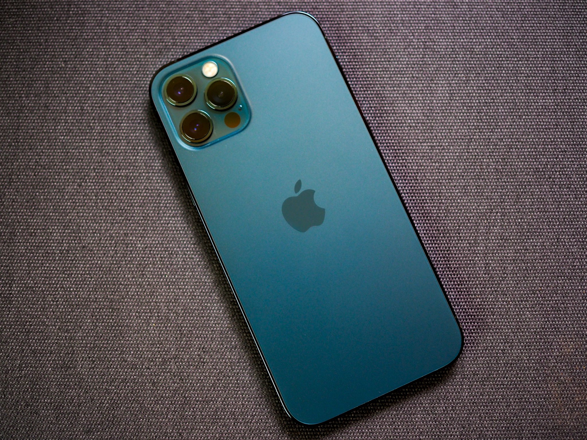 iPhone 12 Pro colors: Which should you buy? | iMore