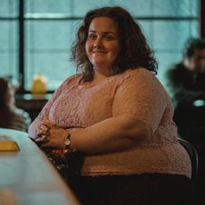 Jessica Gunning as Martha, sitting at a bar in a pub, in 'Baby Reindeer'