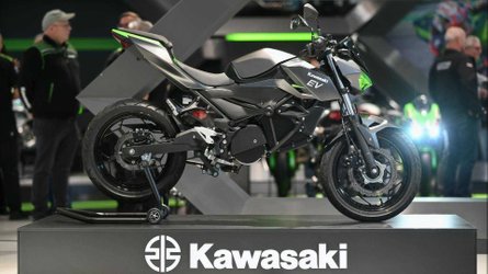 Moto elétrica da Kawasaki aparece como conceito perto da produção