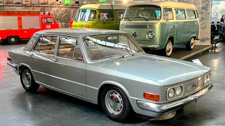 História Automotiva: Volkswagen EA 128, sedã de luxo com alma de Porsche 911