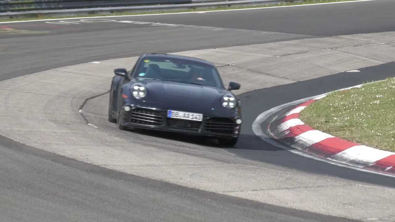 Porsche 911 Hybrid em testes