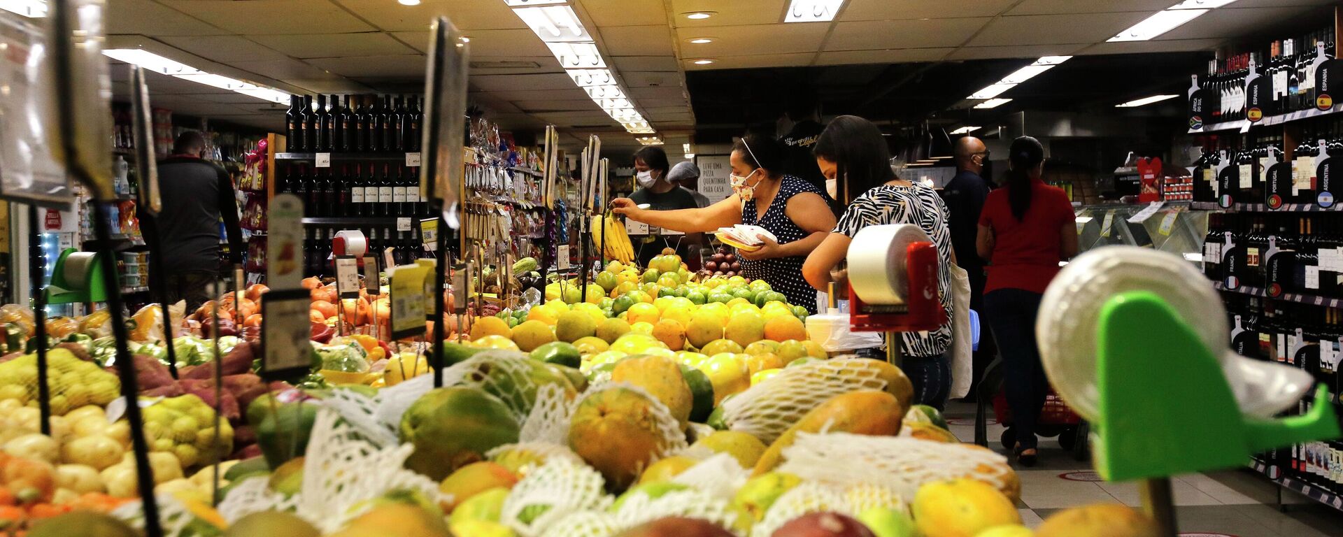 Supermercado na zona sul do Rio de Janeiro,  20 de maio de 2020 - Sputnik Brasil, 1920, 02.06.2022