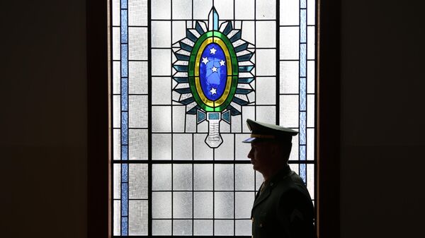 3º Sargento, Renan Péricles Bezerra da Silva, aluno melhor classificado na Escola de Sargentos de Armas (ESA), de Três Corações, para a cerimônia de celebração do 74° aniversário de criação da Brigada de Infantaria Paraquedista (foto de arquivo) - Sputnik Brasil