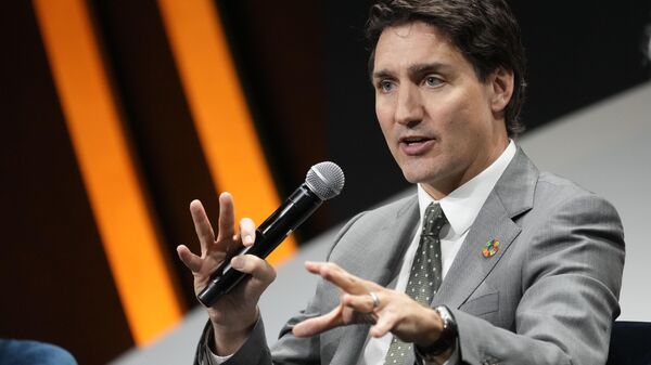 Primeiro-ministro canadense, Justin Trudeau fala durante um painel de discussão na cúpula Global Citizen NOW, em 27 de abril de 2023 - Sputnik Brasil