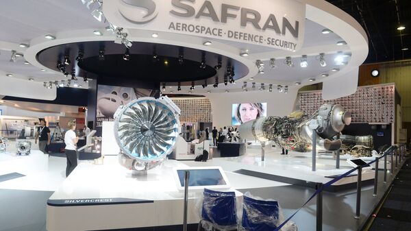 Estande da Safran no 51º Paris Air Show - Le Bourget 2015 no centro de exposições Le Bourget na França - Sputnik Brasil