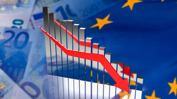 Gráfico indicando a queda do euro - Sputnik Brasil