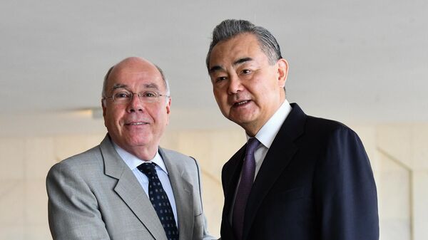 Wang Yi e Mauro Vieira - Sputnik Brasil