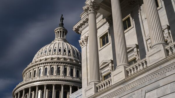 Cúpula do Capitólio e a frente oeste da Câmara dos Representantes, em Washington, D.C., EUA, em 17 de abril de 2023 - Sputnik Brasil