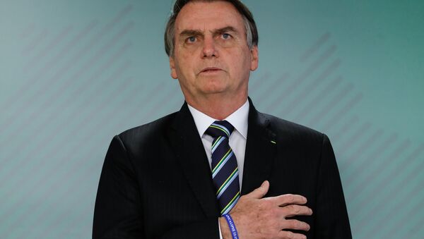 O presidente do Brasil, Jair Bolsonaro, durante evento em Brasília em 9 de abril de 2019 - Sputnik Brasil