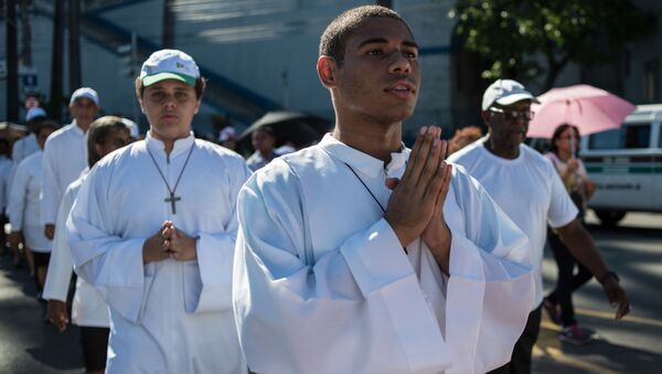 Processão católica da Igreja de São Sebastião dos Capuchinhos à Catedral Metropolitana em prol do Dia de São Sebastião, Rio de Janeiro, 20 de janeiro de 2014 - Sputnik Brasil