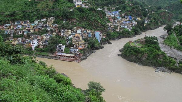 Cidade de DevPrayag na índia - Sputnik Brasil