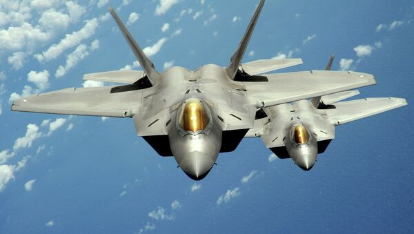 F-22 Raptor da Força Aérea dos EUA - Sputnik Brasil