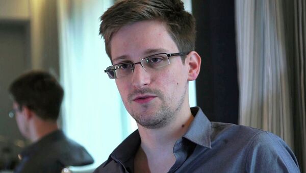 Edward Snowden - Sputnik Brasil