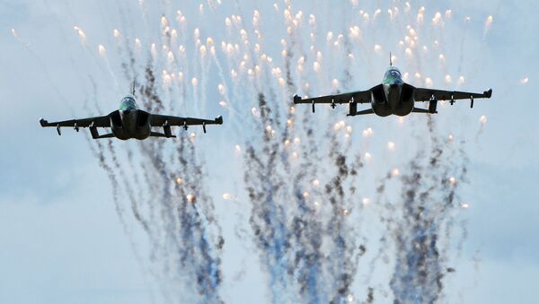 Aviões Yak-130 da Força Aérea da Bielorrússia durante os preparativos para as manobras russo-bielorrussas Zapad 2017 - Sputnik Brasil