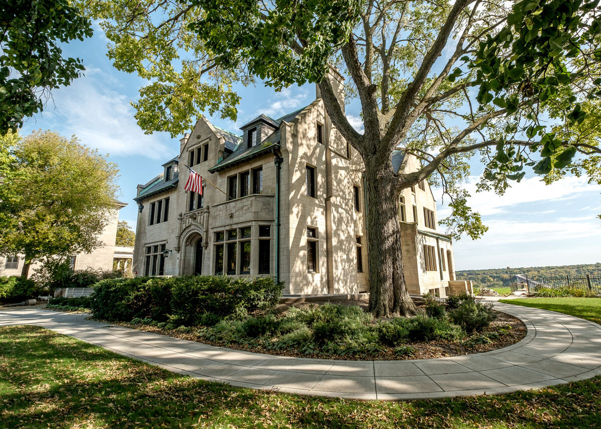 The Davidson Mansion exterior