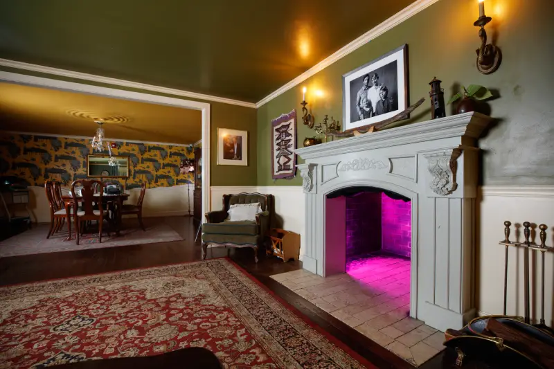 An interior of a living room in the house at Santa Fe Meow Wolf