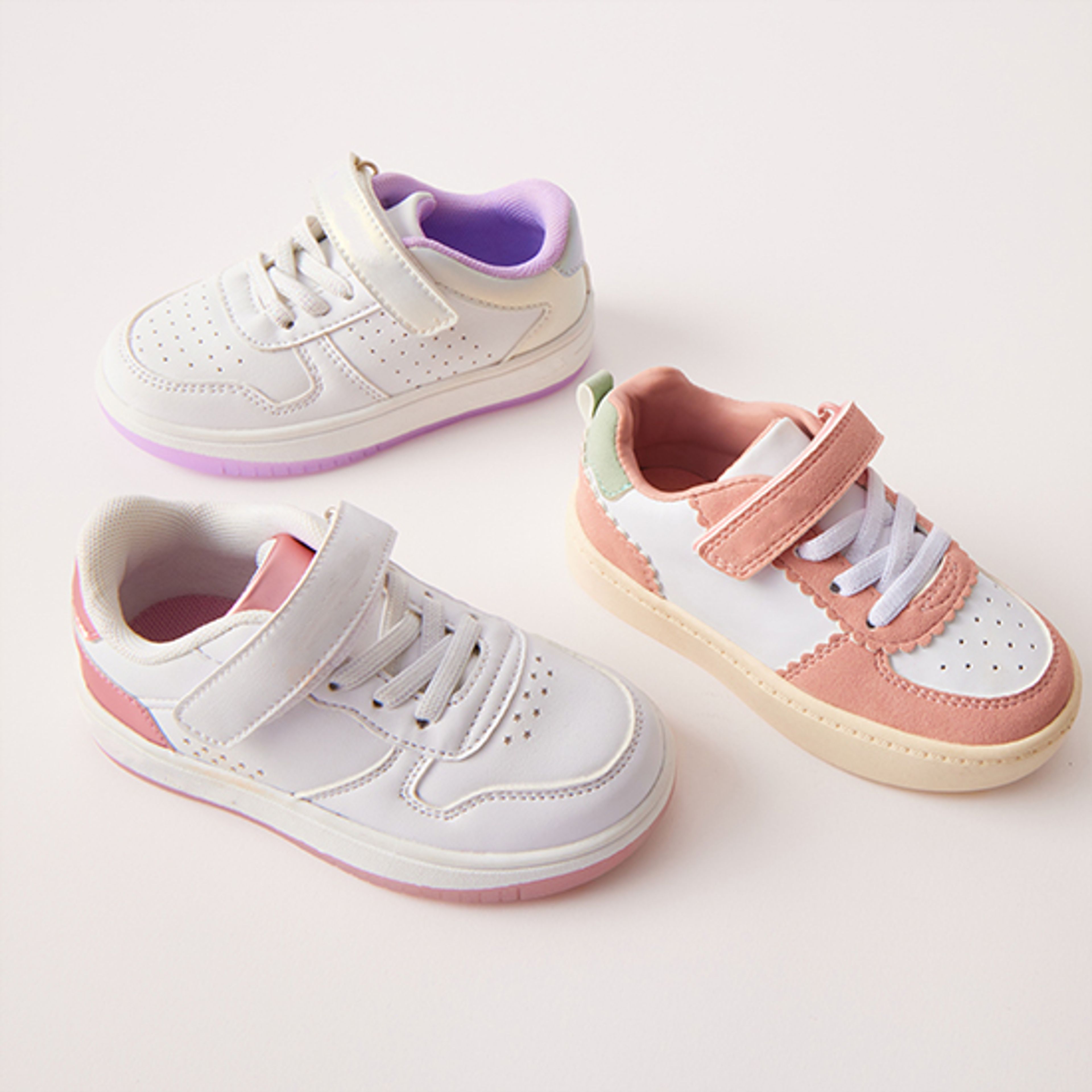 Girls Sneakers