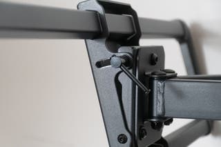 Closeup of the locking pin mechanism on the Echogear mount.