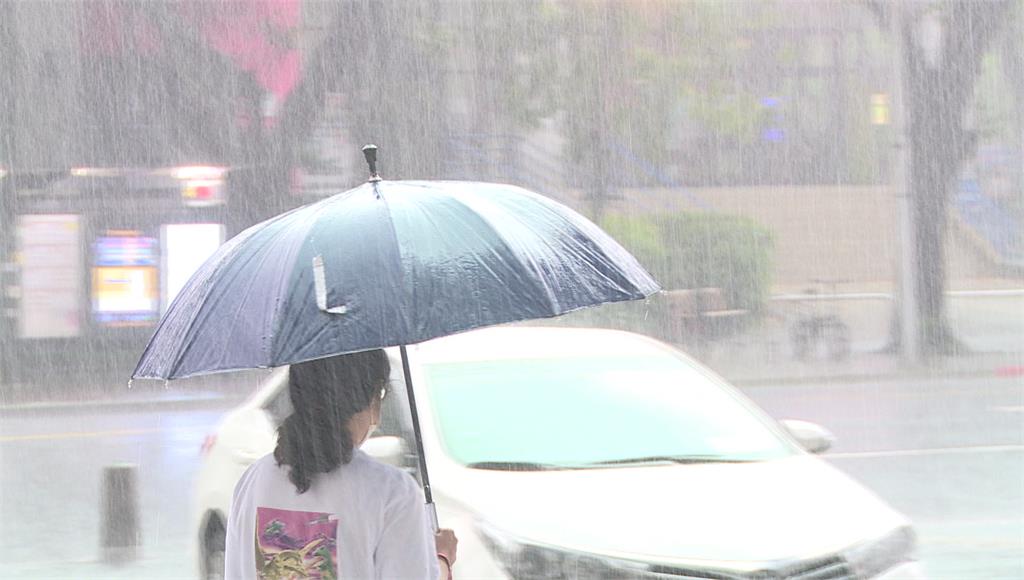 這兩天中南部慎防雷雨。圖／台視新聞（資料畫面）