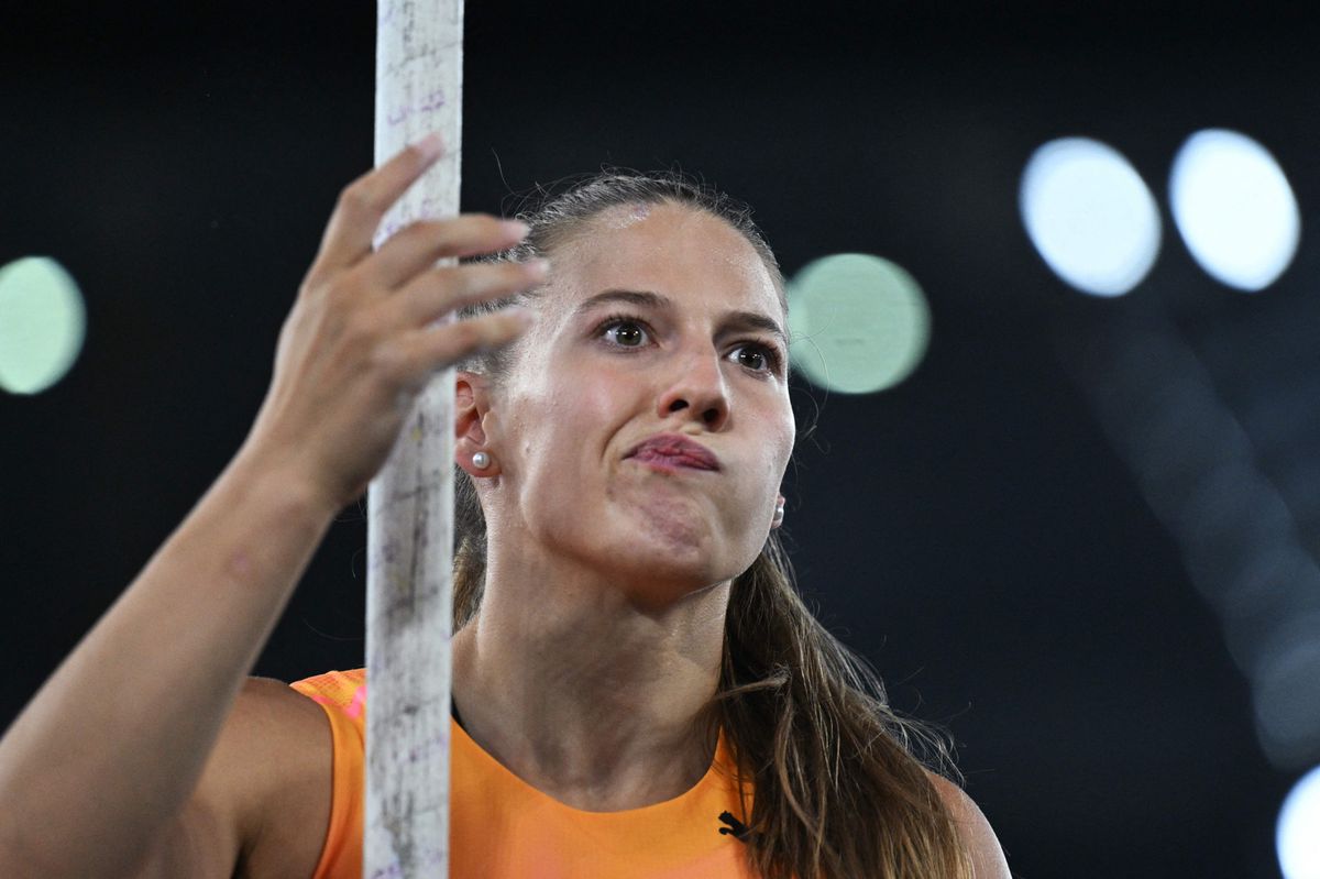 Angelica Moser aus der Schweiz reagiert während des Stabhochsprung-Wettbewerbs der Frauen bei der Diamond League im Olympiastadion in Rom am 30. August 2024.