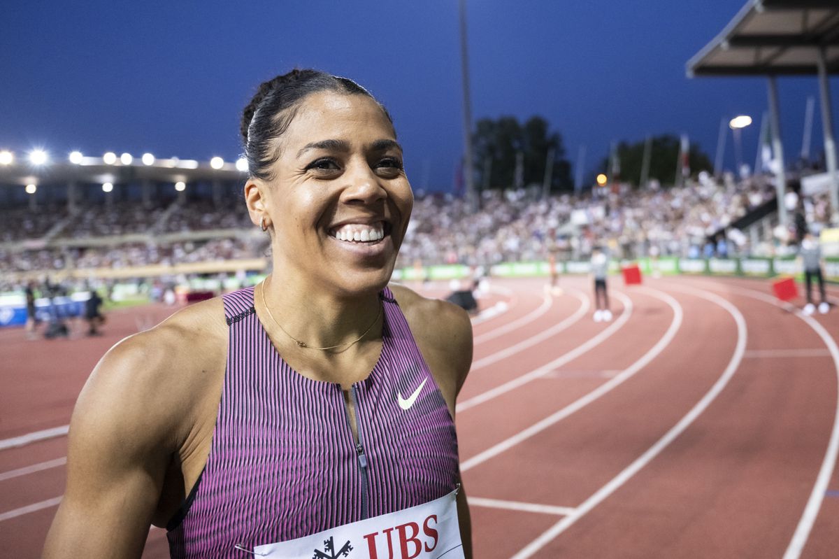 Mujinga Kambundji reagiert nach dem 100m-Lauf der Frauen während der World Athletics Diamond League Athletissima im Stade Olympique de la Pontaise in Lausanne, Schweiz, am Donnerstag, 22. August 2024.