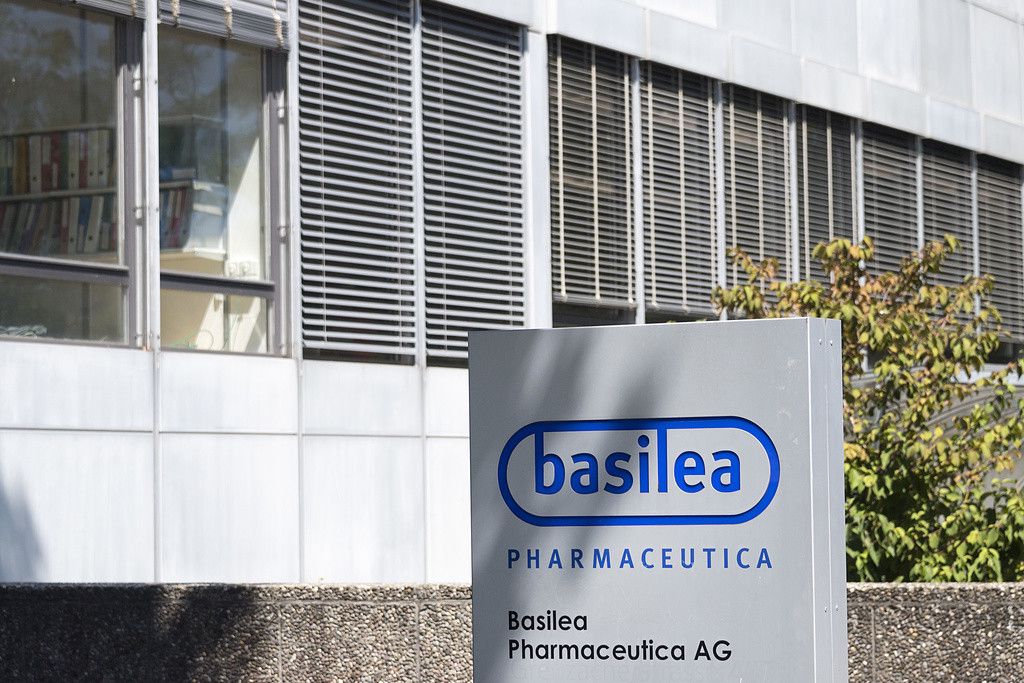 Sitz von Basilea Pharmaceutica AG an der Grenzacherstrasse in Basel mit Firmenlogo, fotografiert am 7. August 2017.