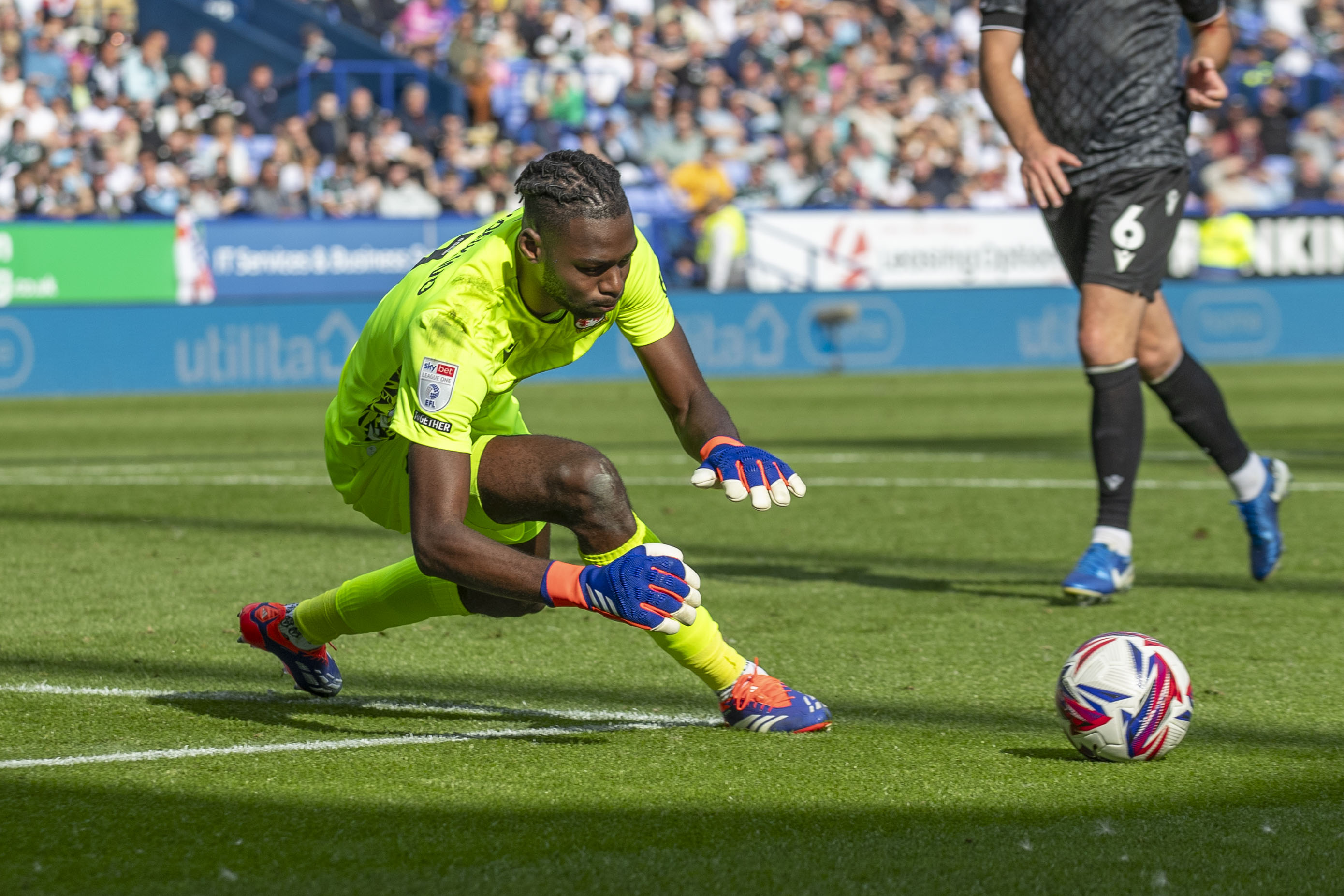 Bolton Wanderers FC v Wrexham AFC - Sky Bet League One