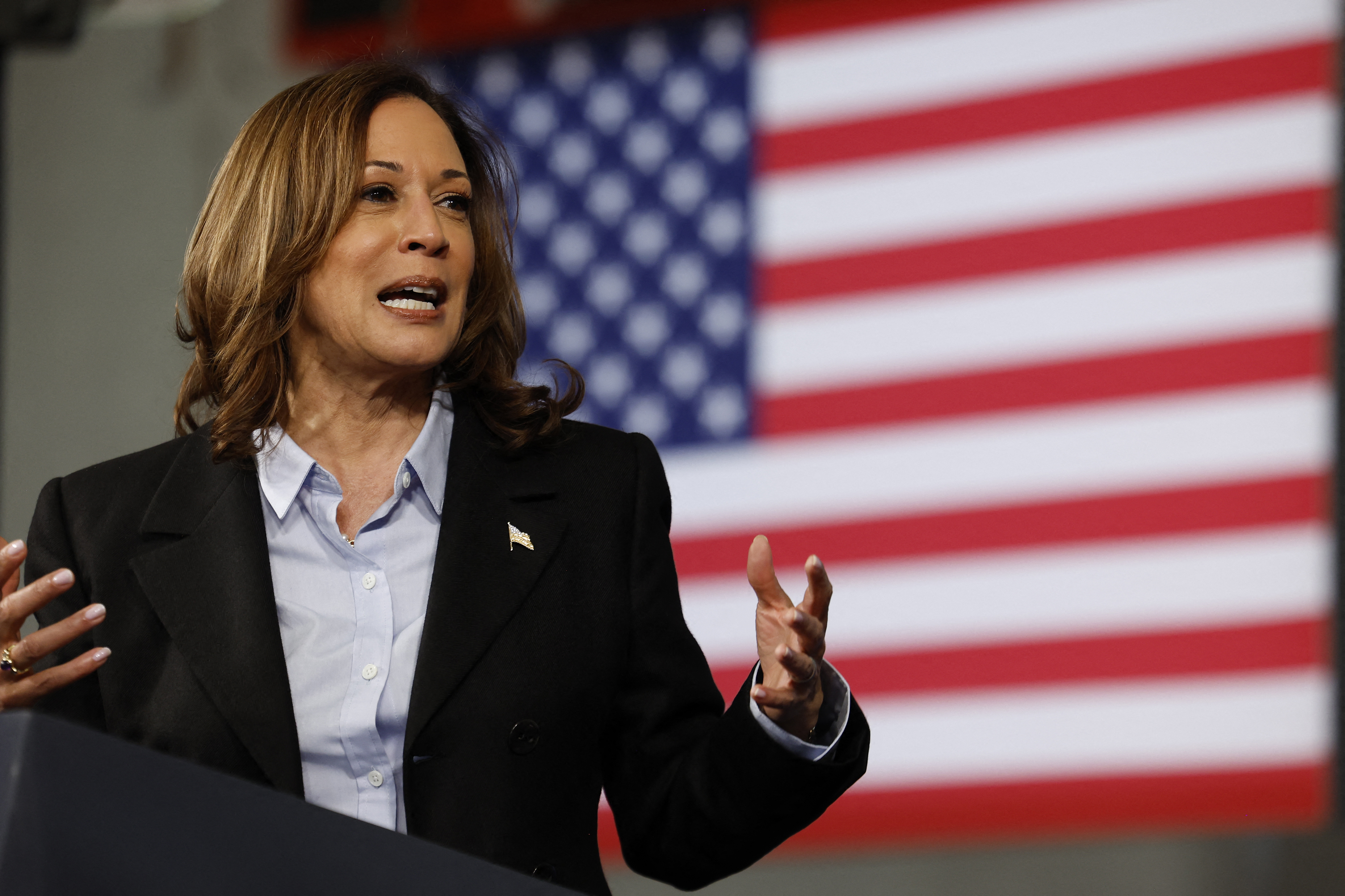 US-VOTE-POLITICS-HARRIS