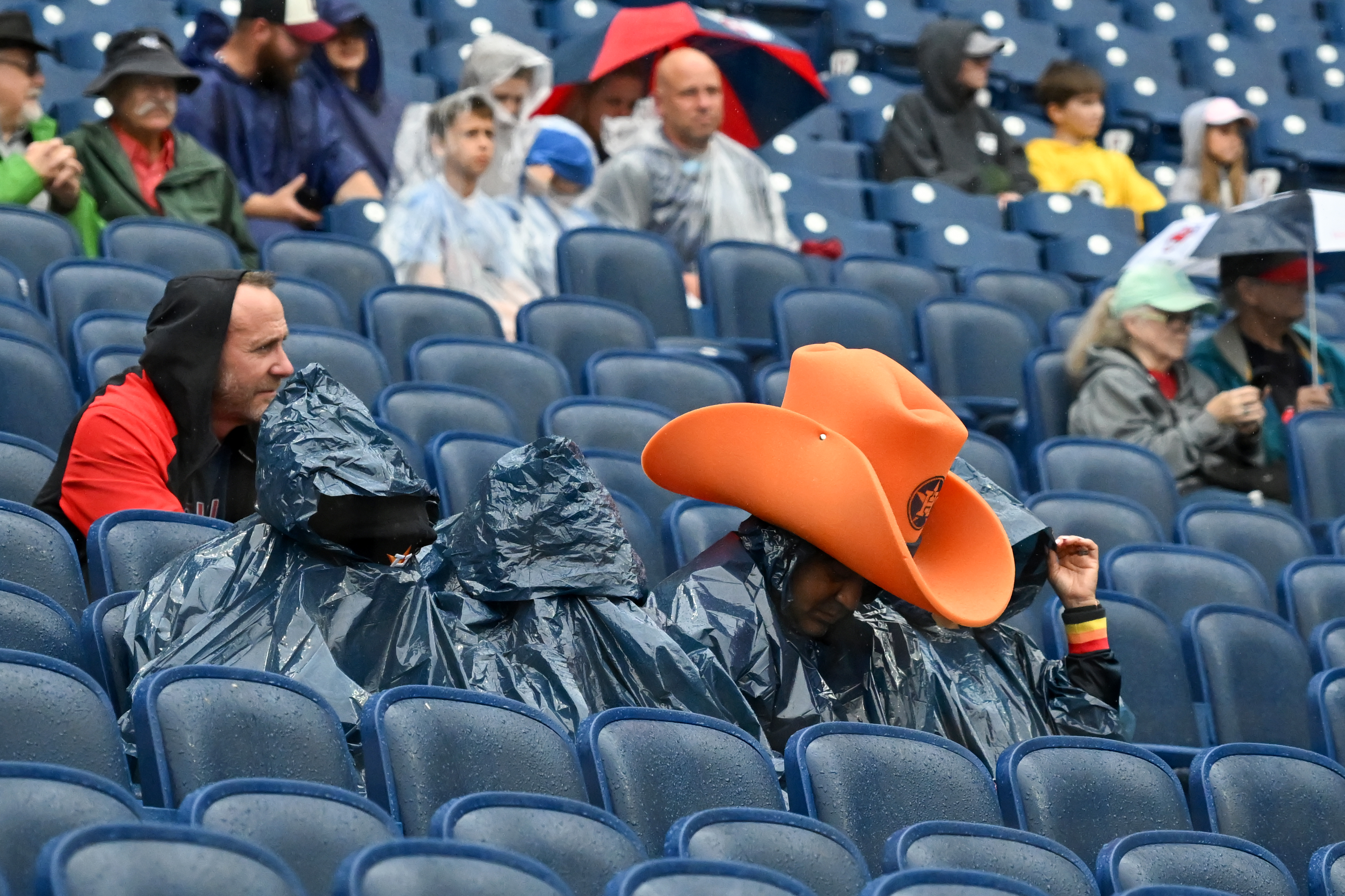 Houston Astros v Cleveland Guardians