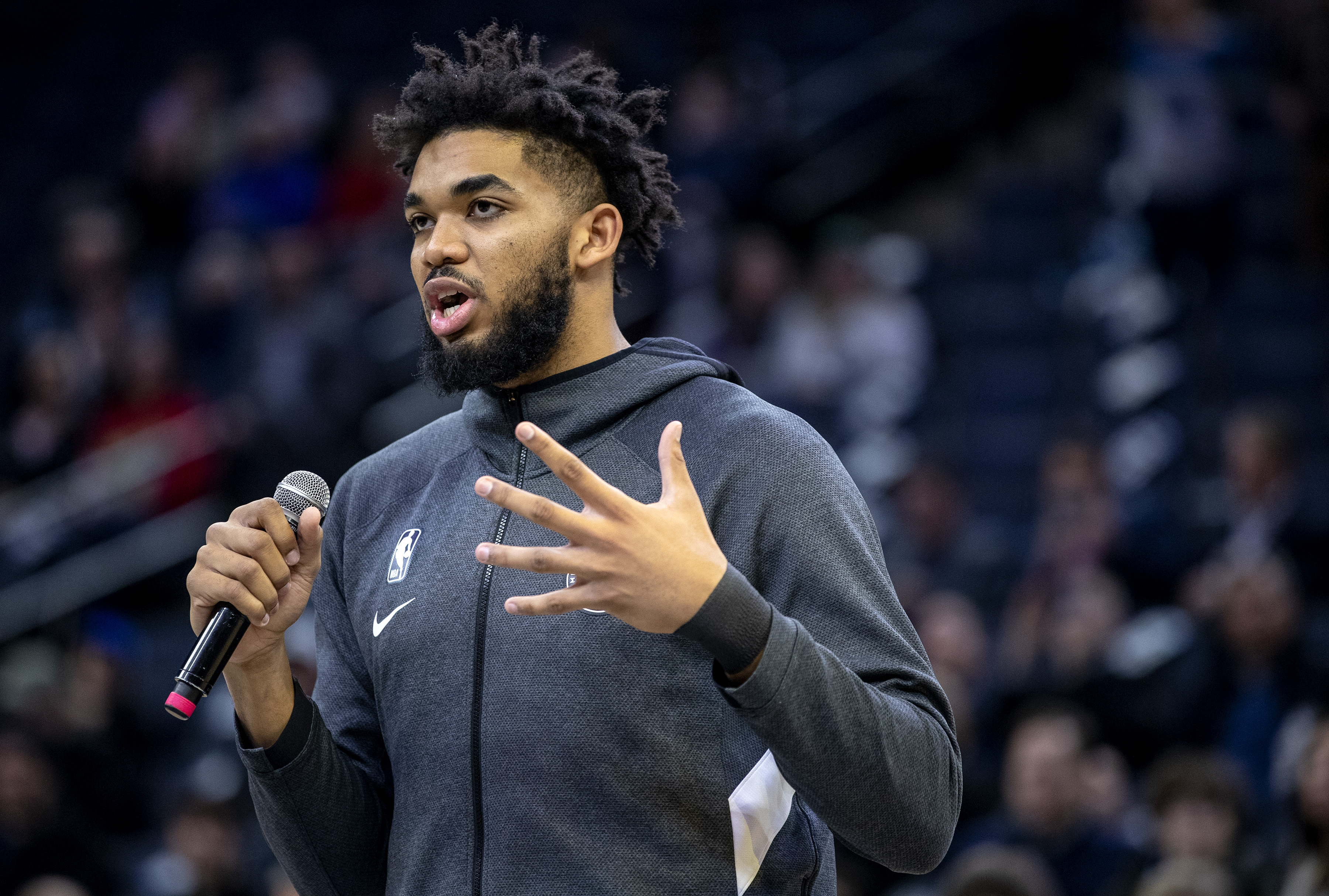 After a tribute to Kobe Bryant, the Minnesota Timberwolves lose in overtime to the Sacramento Kings.