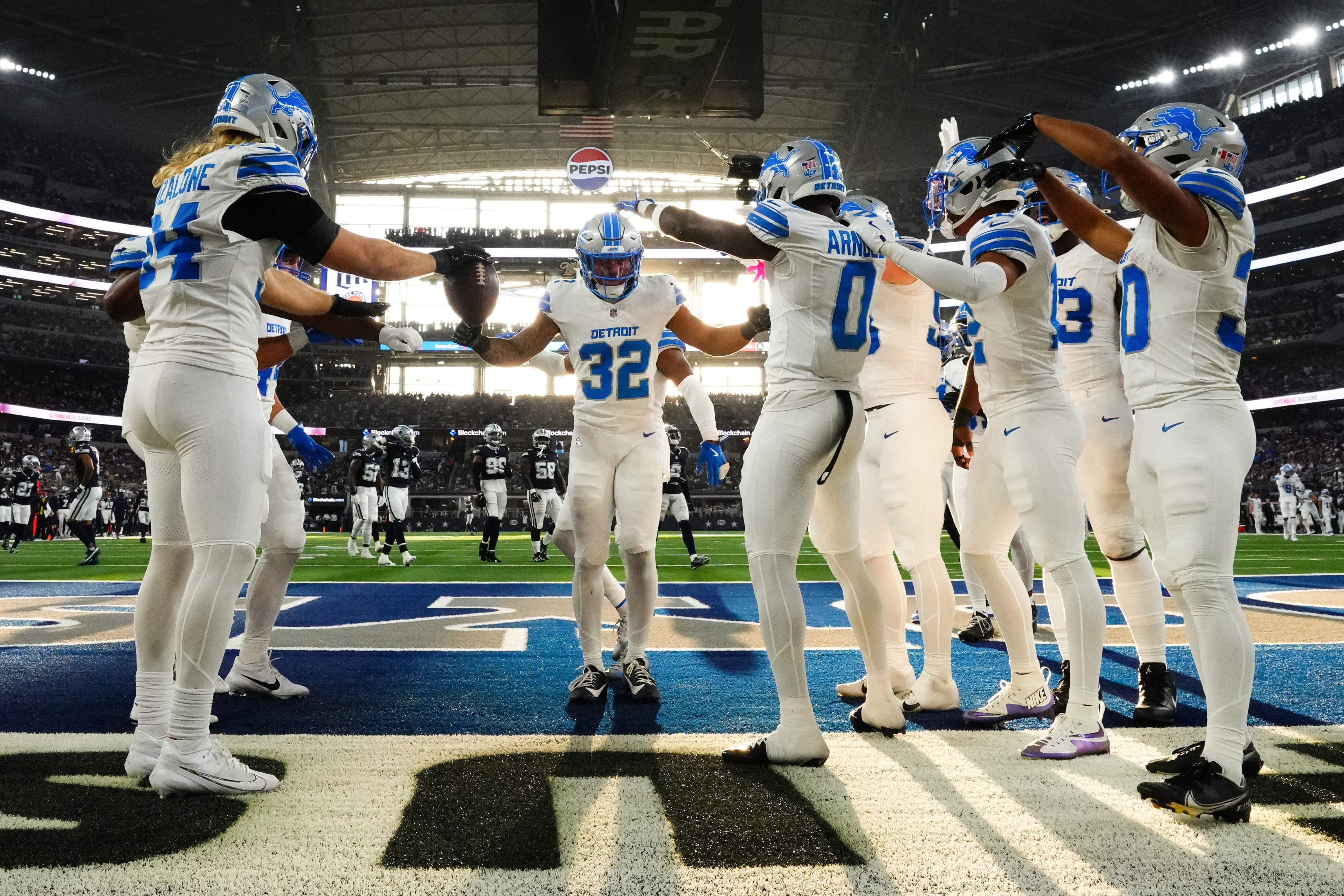 Detroit Lions v Dallas Cowboys