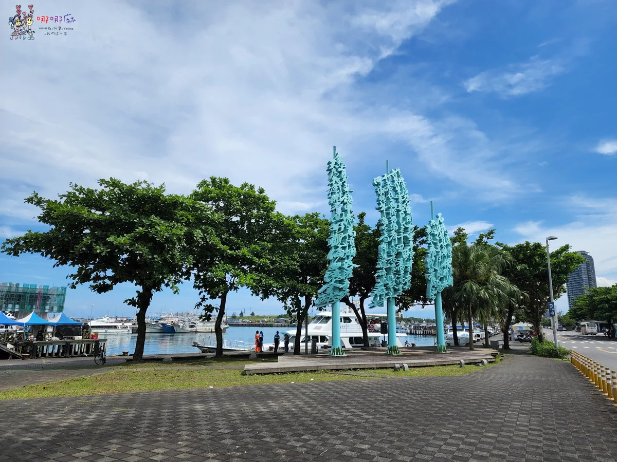 賞鯨了啦！看完海豚和牛奶海，再到漁港體驗DIY海鮮料理