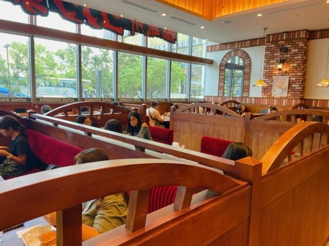 台北內湖｜客美多咖啡 Komeda‘s Coffee 商業午餐 餡料滿滿的雞蛋沙拉三明治 | Beauty Update