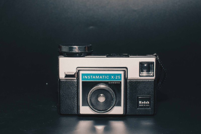 Kodak Instamatic X-25 底片相機 - 菲林/即影即有相機 - 其他金屬 黑色