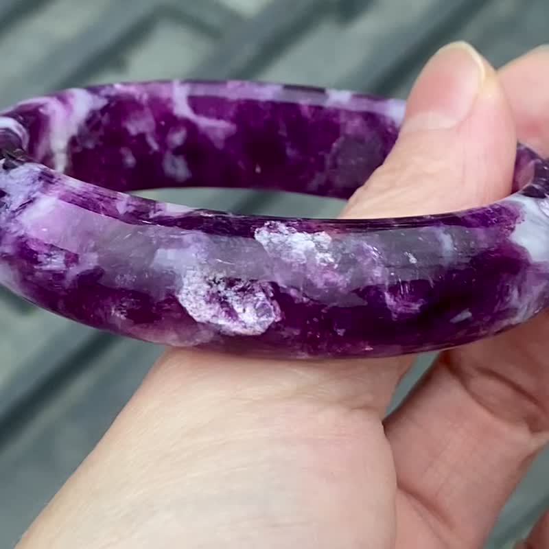 Amethyst emerald bracelet 57.2mm - สร้อยข้อมือ - คริสตัล สีม่วง