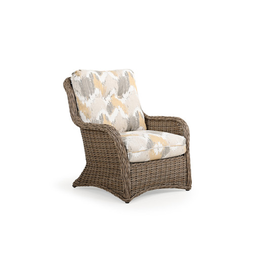 Maldives Outdoor Wicker Lounge Chair in Ash Weave