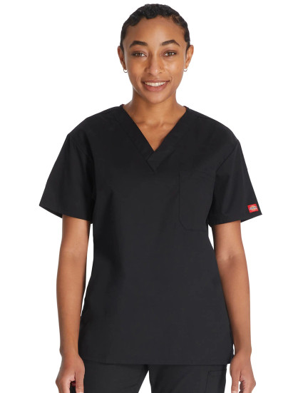 Front view of the unisex Dickies EDS Signature top #83706 in black