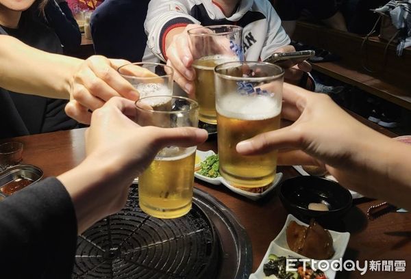 ▲▼飲酒,資料照。（圖／記者洪巧藍攝）