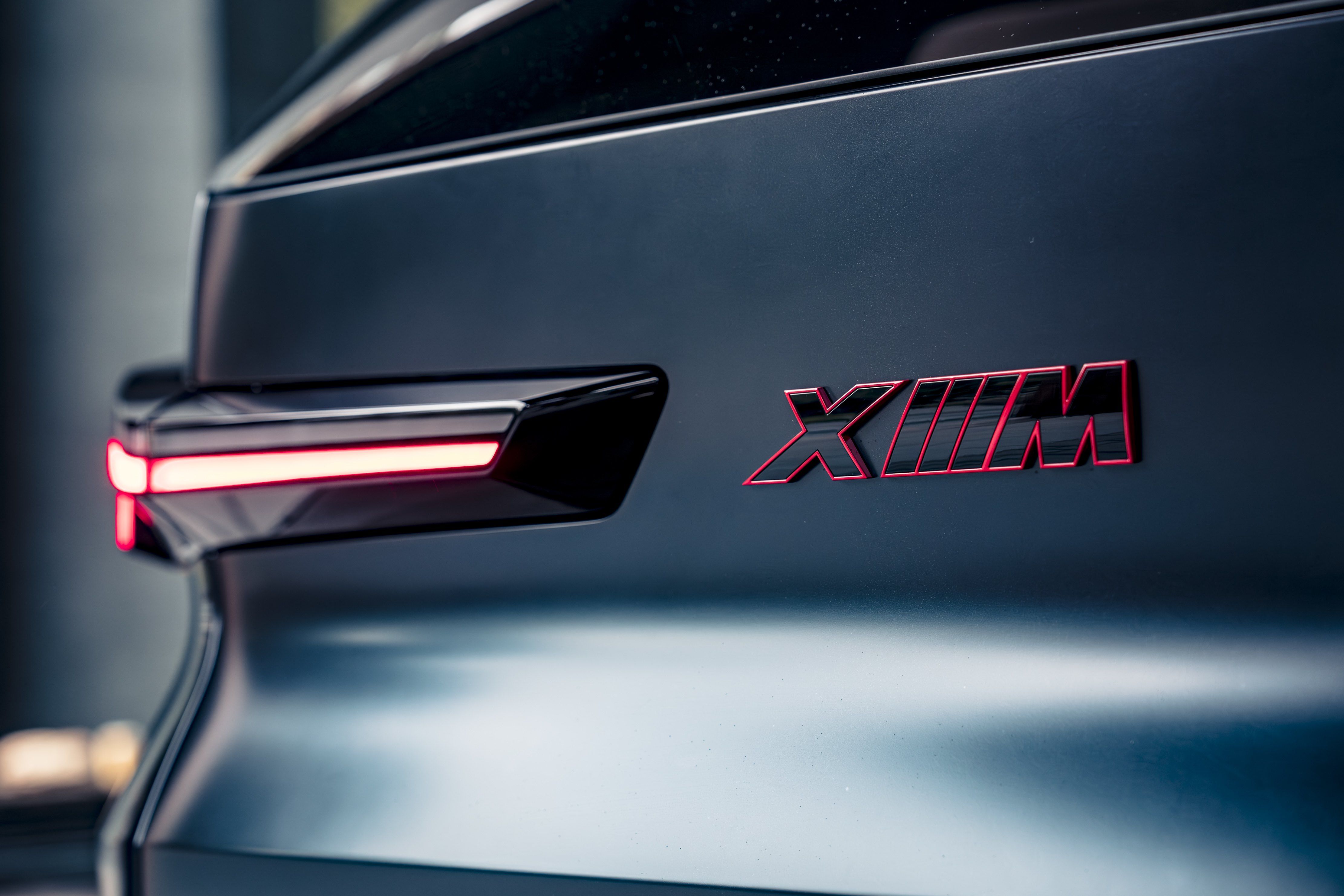 ▲BMW XM LABEL RED Limited Edition。（圖／翻攝自BMW）