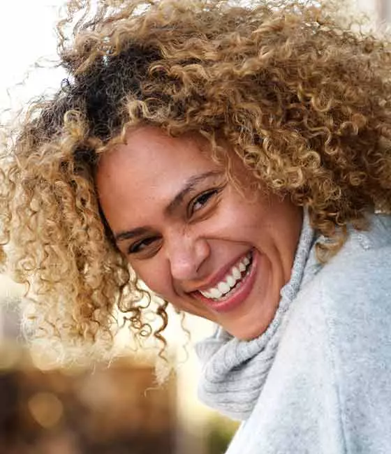 Goldilocks short curly bob for black women