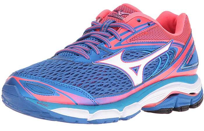 10 Best Running Shoes For Flat Feet