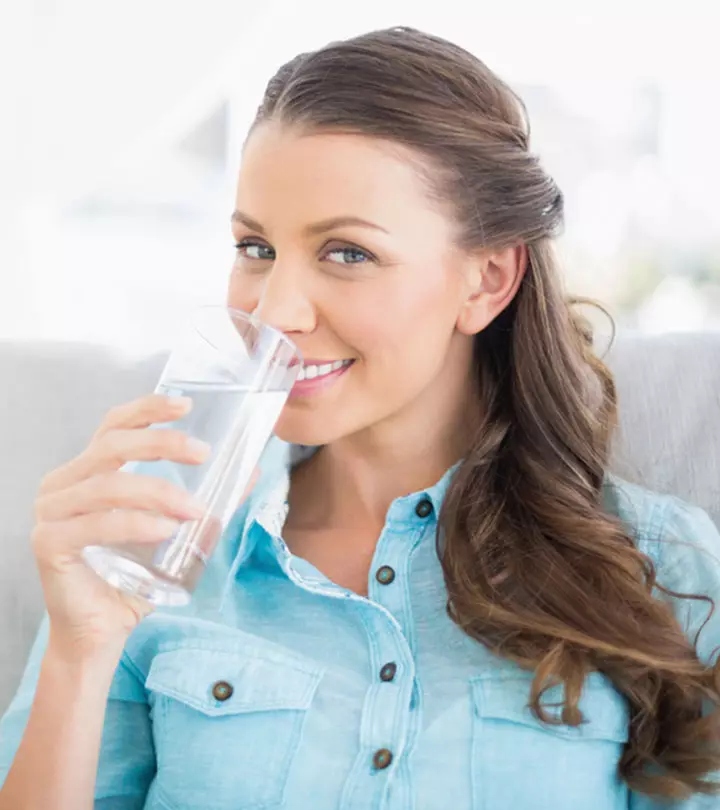 How Drinking Water Helps Your Skin: Benefits And Tips