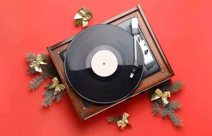 Vinyl Records as a wedding guest book alternative