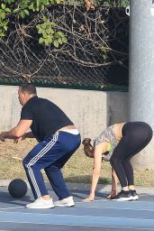 Jennifer Lopez - Hard Workout in Los Angeles