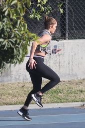 Jennifer Lopez - Hard Workout in Los Angeles