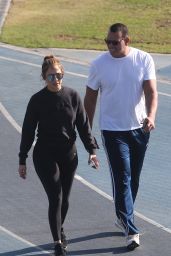 Jennifer Lopez - Hard Workout in Los Angeles