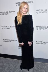 Nicole Kidman s Show-Stopping Gown at National Board of Review Awards Gala