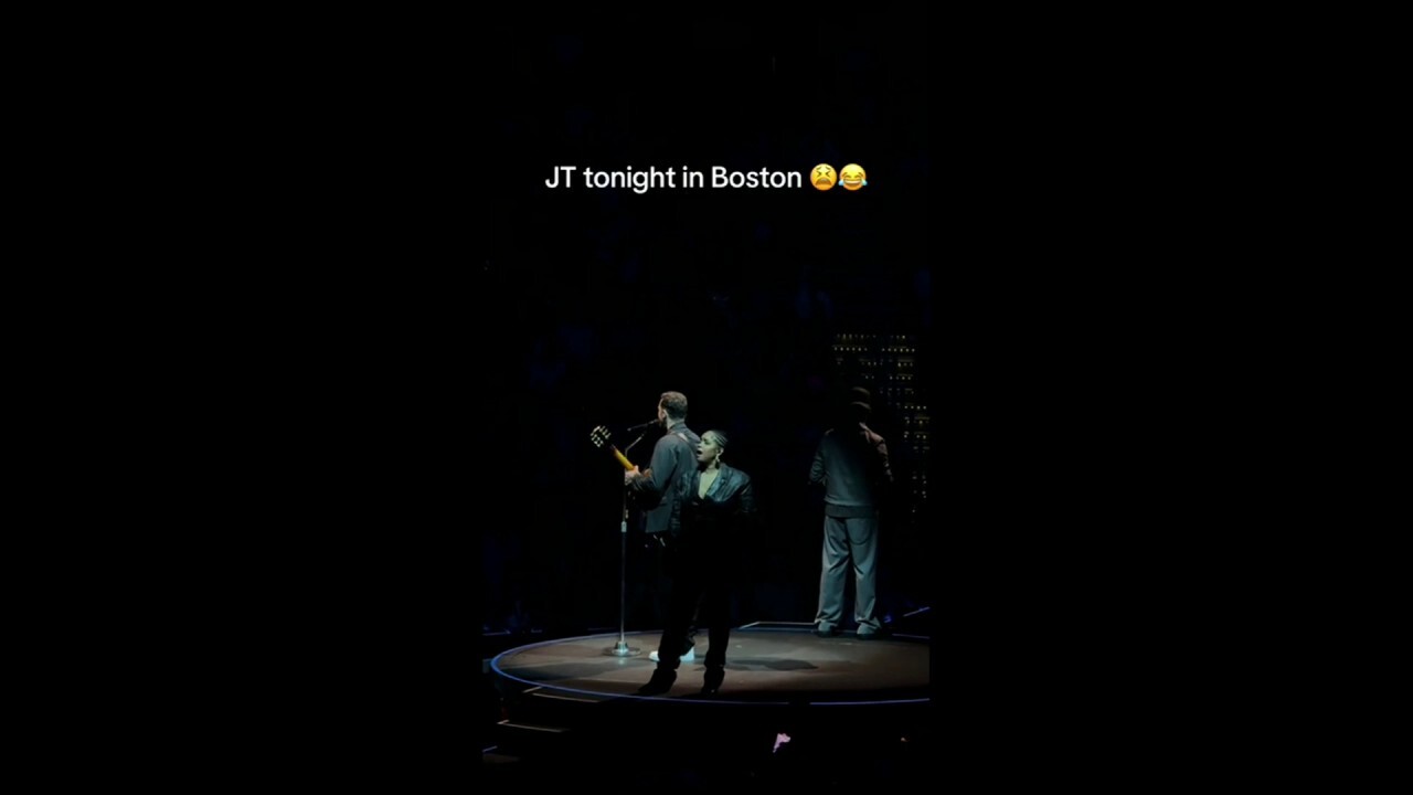 Justin Timberlake appears to make light of DWI at Boston concert