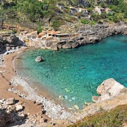 Cala Llonga 29 hoteli