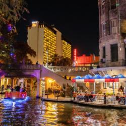 San Antonio 671 hotels